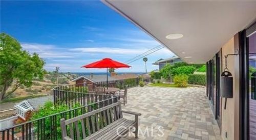 1098 Wykoff Way, Laguna Beach, CA, 92651-3036 | Card Image
