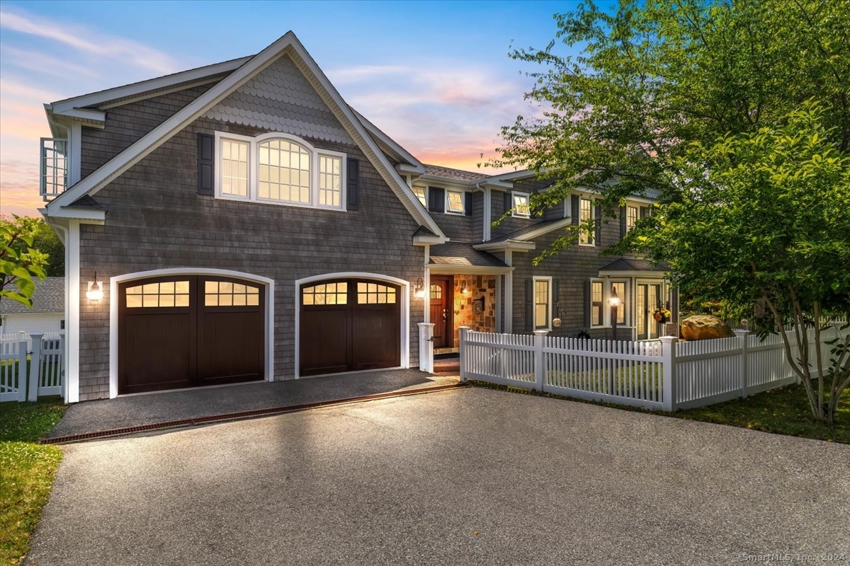 Bellaire Rd, Niantic, CT 06357