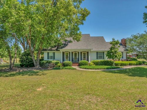 564 Columbus Hwy, Hawkinsville, GA, 31036-5701 | Card Image