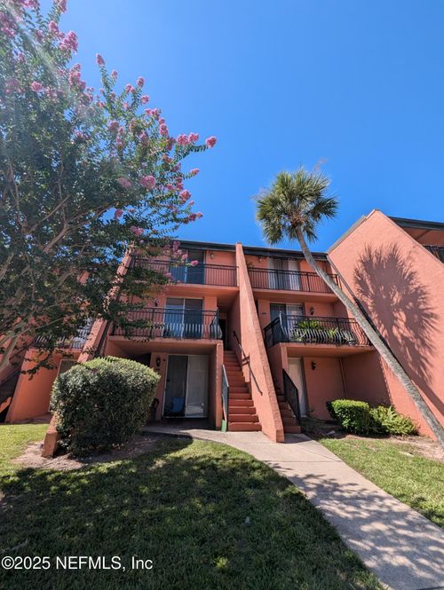 205-3401 Townsend Blvd, Jacksonville, FL, 32277-2785 | Card Image