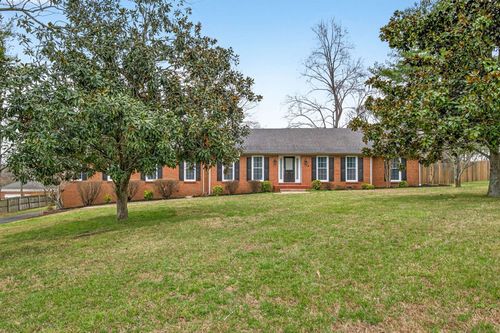 9505 Inavale Ln, Brentwood, TN, 37027-8215 | Card Image