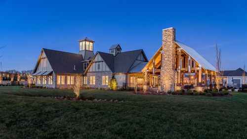 2563 Buckner Ln, Thompsons Station, TN, 37179 | Card Image