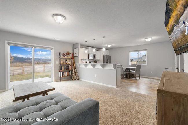 365 Little Greys Loop, House other with 4 bedrooms, 3 bathrooms and null parking in Etna WY | Image 9