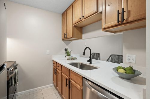 apt-301-12812 Nicollet Ave, Burnsville, MN, 55337-2815 | Card Image