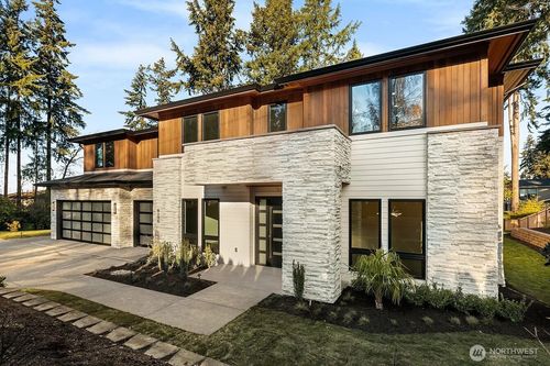 9206 Ne 24th St, Clyde Hill, WA, 98004-2144 | Card Image