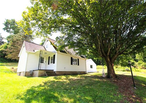 1140 Maple Street Ext, Coraopolis, PA, 15108-2913 | Card Image