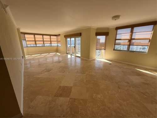 apt-20e-1950 S Ocean Dr, Hallandale Beach, FL, 33009-5945 | Card Image