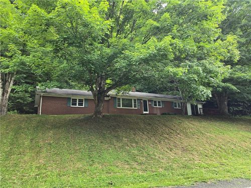 2158 W Mill Creek Rd, Warrensville, NC, 28693-9358 | Card Image