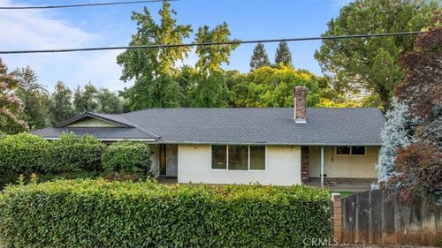 370 Oakvale Ave, Oroville, CA, 95966-9401 | Card Image