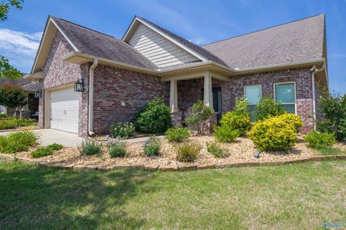 612 River Landing Blvd Sw, Madison, AL, 35756-5607 | Card Image