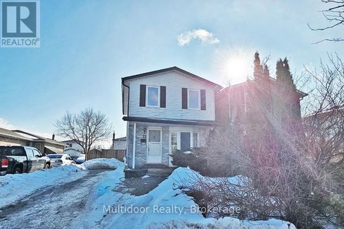 12 Hill St, Acton, ON, L7J2W2 | Card Image