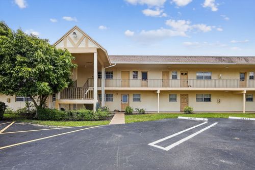 apt-203d-3011 Linton Blvd, Delray Beach, FL, 33445-6614 | Card Image