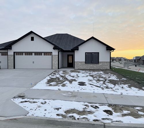 5800 Harvest Leaf Dr, COLUMBIA, MO, 65202-5685 | Card Image