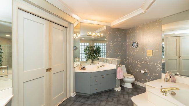 Primary bath | Image 8