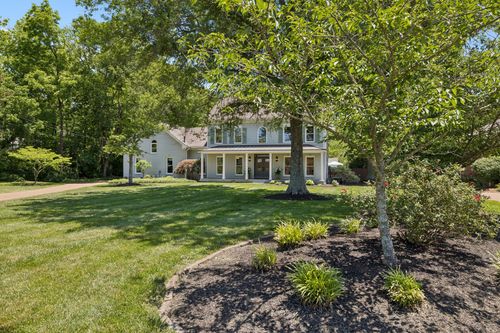 1400 Arrowhead Dr, Brentwood, TN, 37027-7478 | Card Image