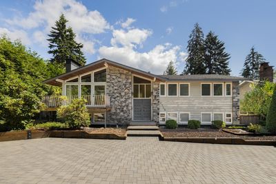 4720 Ramsay Rd, House other with 5 bedrooms, 3 bathrooms and 4 parking in North Vancouver BC | Image 1