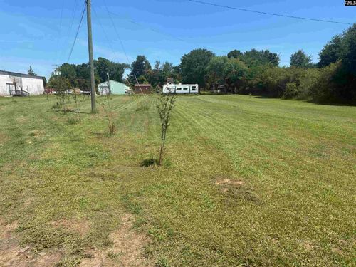 58 Skating Rink Rd, Newberry, SC, 29108-5901 | Card Image