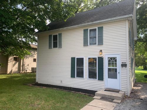1023 N Cullen St, Rensselaer, IN, 47978 | Card Image