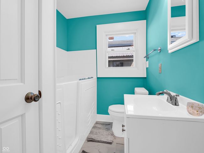 87 S 10 Th Ave, House other with 3 bedrooms, 2 bathrooms and null parking in Beech Grove IN | Image 15