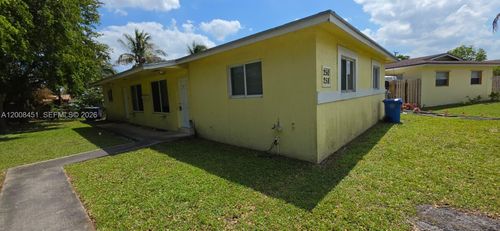 250-250 Ne 41st St, Oakland Park, FL, 33334-1318 | Card Image