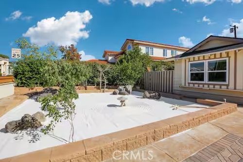 1072 Ridgecrest St, Monterey Park, CA, 91754-4547 | Card Image