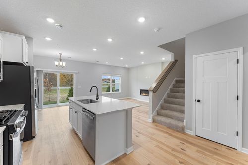 675 Tulare Terrace, Newport, MN, 55055 | Card Image