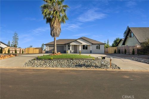 594 Circlewood Dr, Paradise, CA, 95969-5704 | Card Image