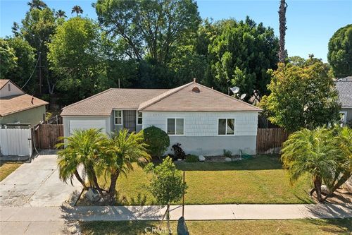 6421 Bertrand Ave, Reseda, CA, 91335-6223 | Card Image