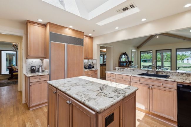 3927 Ranch Estates Dr, House other with 4 bedrooms, 4 bathrooms and null parking in Plano TX | Image 6