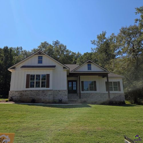 134 River Ridge Dr, Hawkinsville, GA, 31036-8018 | Card Image