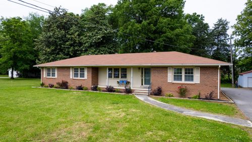 411 Whaley St, Smithville, TN, 37166-1121 | Card Image