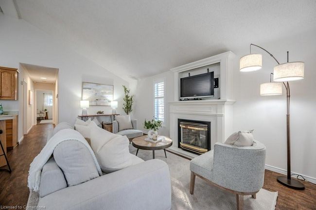 185 Wesley Cres, House other with 2 bedrooms, 2 bathrooms and 2 parking in Waterloo ON | Image 5