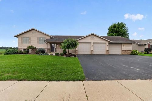 4330 E Rotamer Road, Janesville, WI, 53546 | Card Image