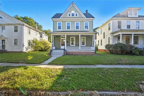 221 Mt Vernon Ave, Portsmouth, VA, 23707-1622 | Card Image