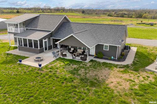 75 Bedrock Rdg, Elkville, IL, 62932-2490 | Card Image