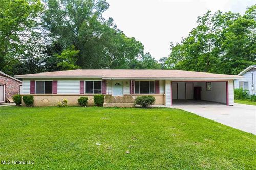 1073 Maria Dr, Jackson, MS, 39204-5118 | Card Image