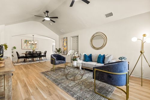 274 S Saint Augustine Dr, Dallas, TX, 75217-7246 | Card Image