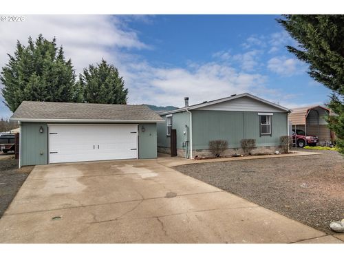 189 Raintree Ave, Sutherlin, OR, 97479-9500 | Card Image