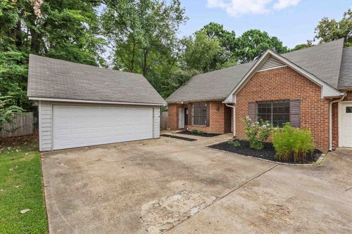 6692 Millers Pond Cir, Memphis, TN, 38119 | Card Image