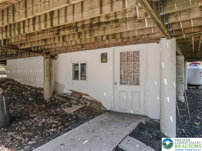 117 Boundary Rd, House other with 5 bedrooms, 2 bathrooms and null parking in Tafton PA | Image 39