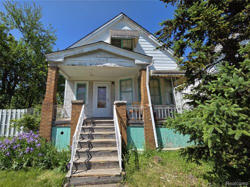 6081 Comstock Street, Detroit, MI, 48211 | Card Image