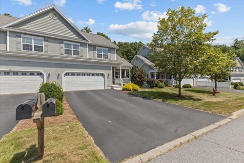 13 Dunbar Dr, Essex, VT, 05452-4536 | Card Image