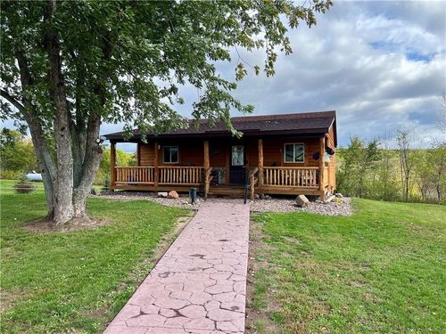 W15995 Random Ridge Rd, Weyerhaeuser, WI, 54895-8501 | Card Image
