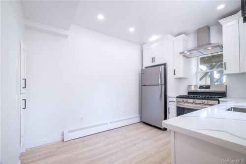 apt-1-594 Bellevue Ave N, Yonkers, NY, 10703-1175 | Card Image