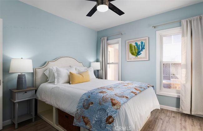 1113 W Balboa Blvd, House other with 6 bedrooms, 4 bathrooms and 2 parking in Newport Beach CA | Image 13