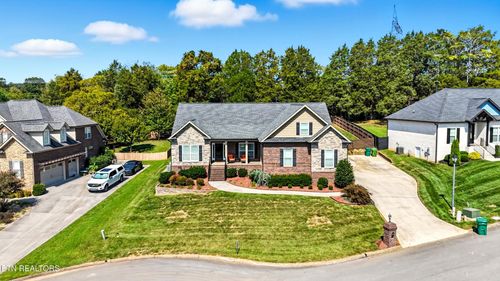 4601 Alan Springs Ln, Knoxville, TN, 37938-3290 | Card Image