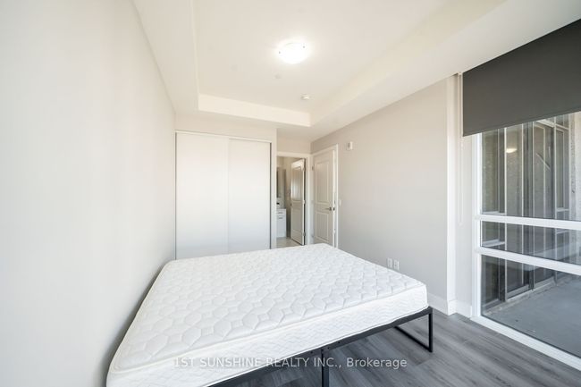 PH3 - 150 Main St W, Condo with 2 bedrooms, 2 bathrooms and null parking in Hamilton ON | Image 5
