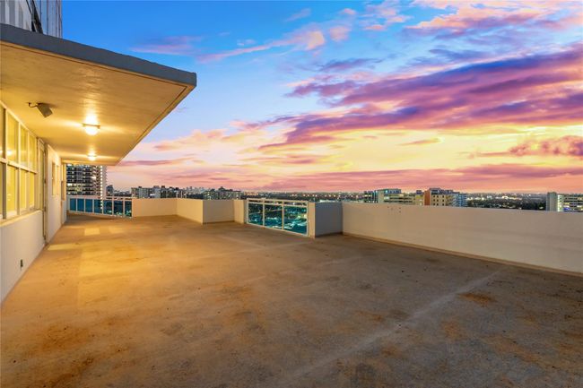 PH-1 - 3430 Galt Ocean Dr, Condo with 4 bedrooms, 4 bathrooms and null parking in Fort Lauderdale FL | Image 76