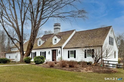 77 Golf Ln, Ridgefield, CT, 06877-4818 | Card Image