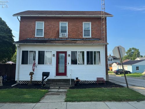 111 W Market St, Tiffin, OH, 44883-2705 | Card Image